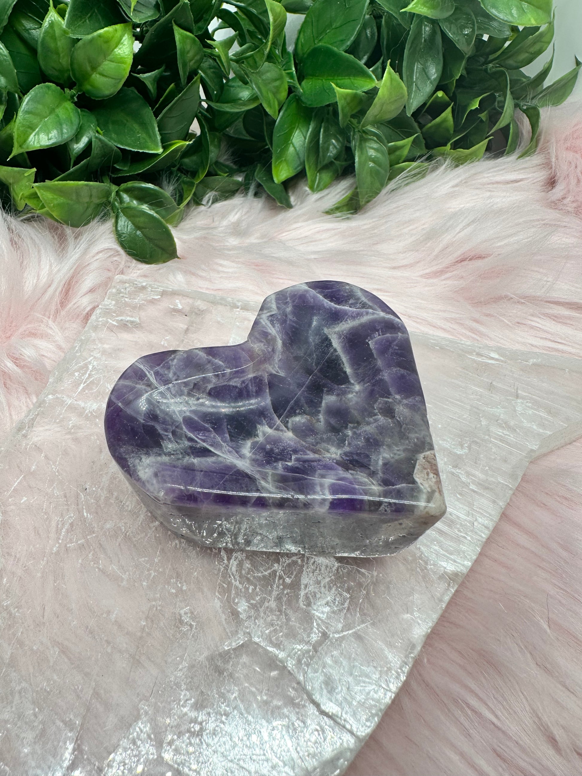 Amethyst heart shape bowl