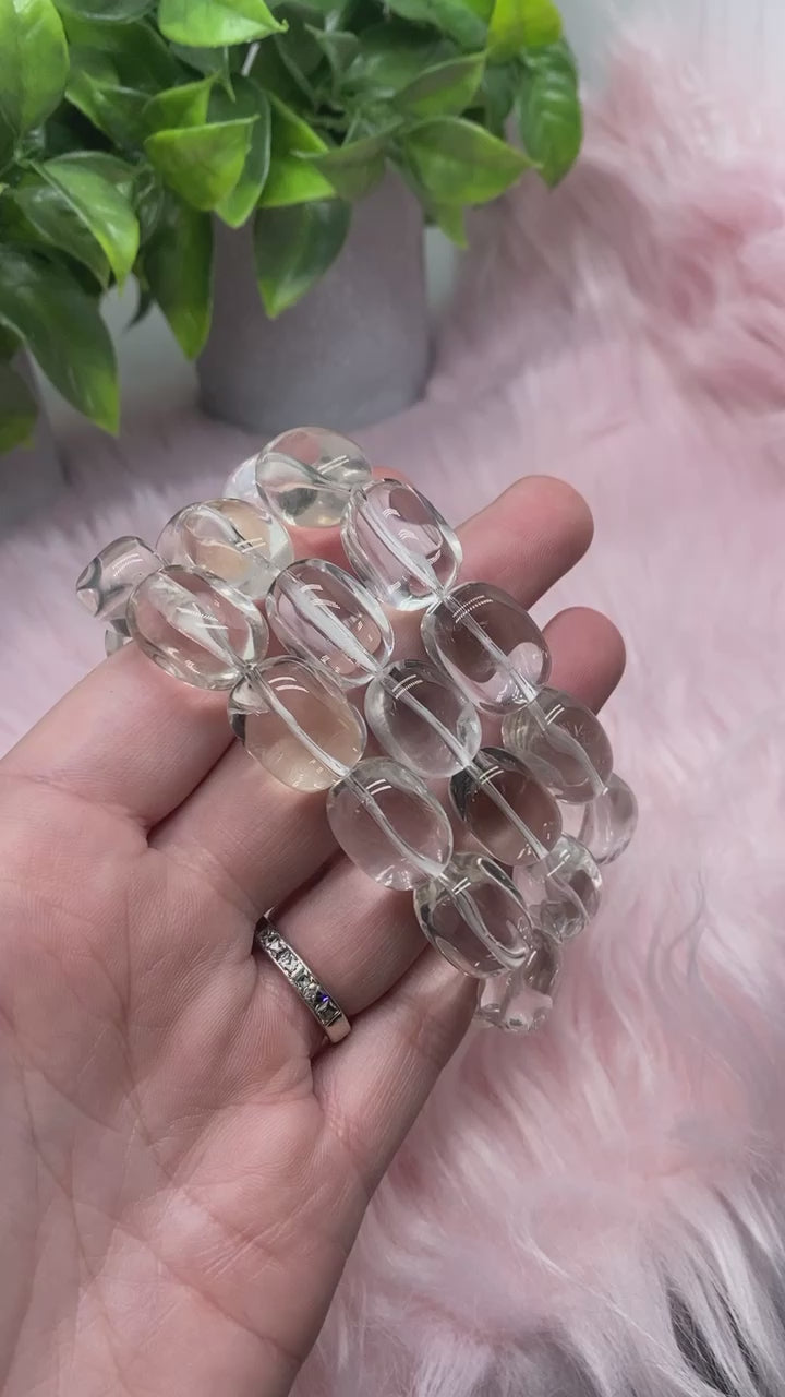 Clear quartz oval bracelet