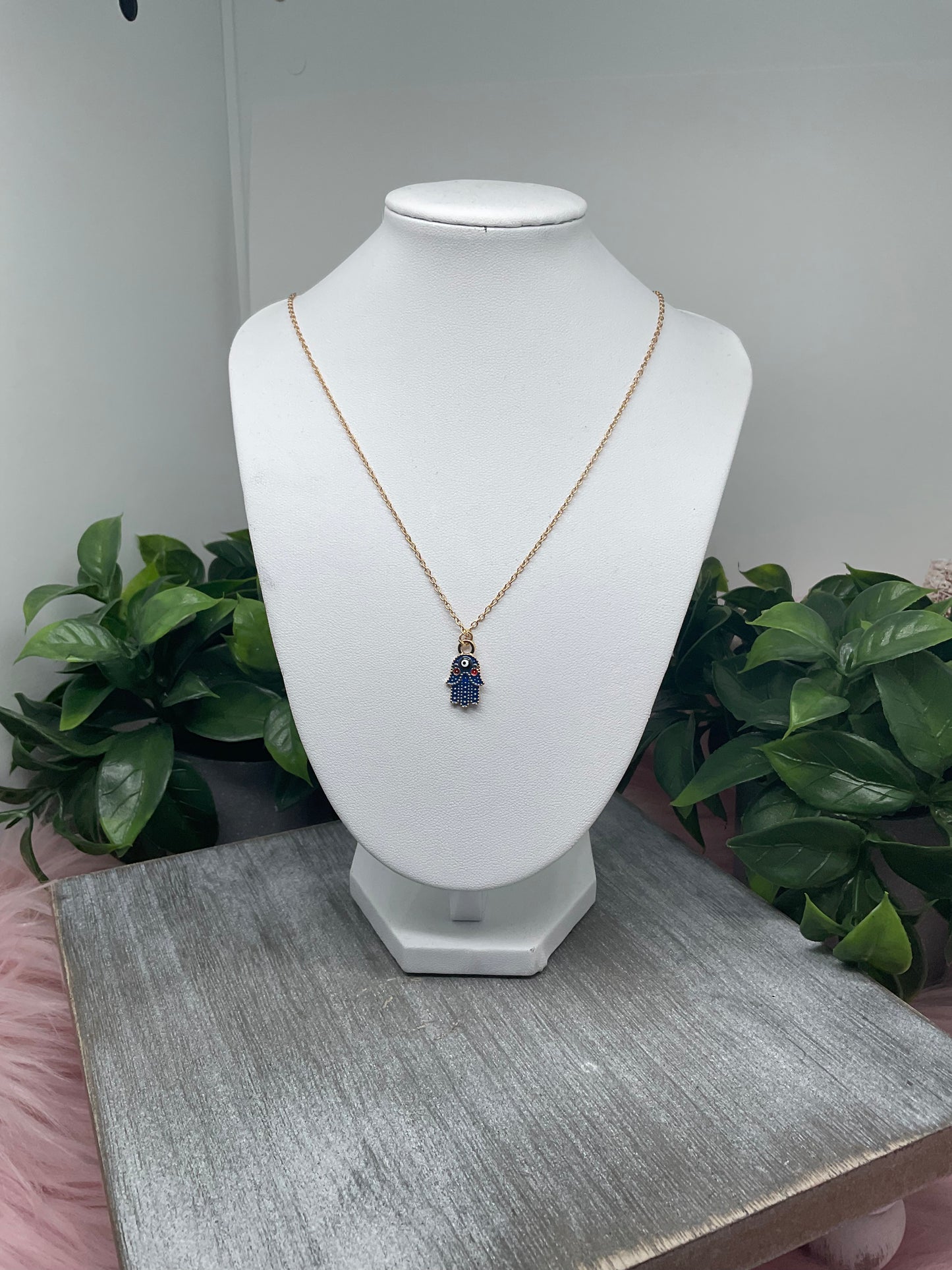 Hamsa hand gold necklace