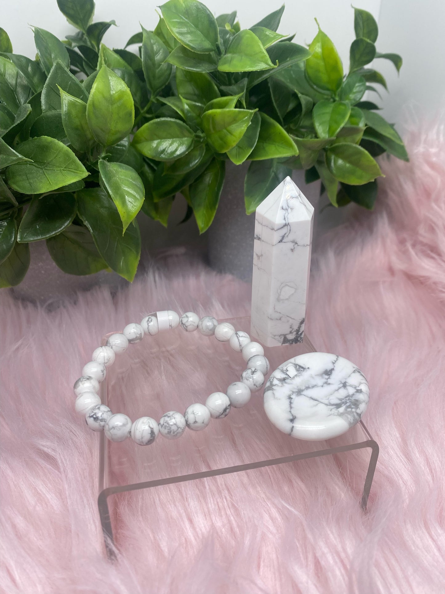 Howlite tower worry stone bundle