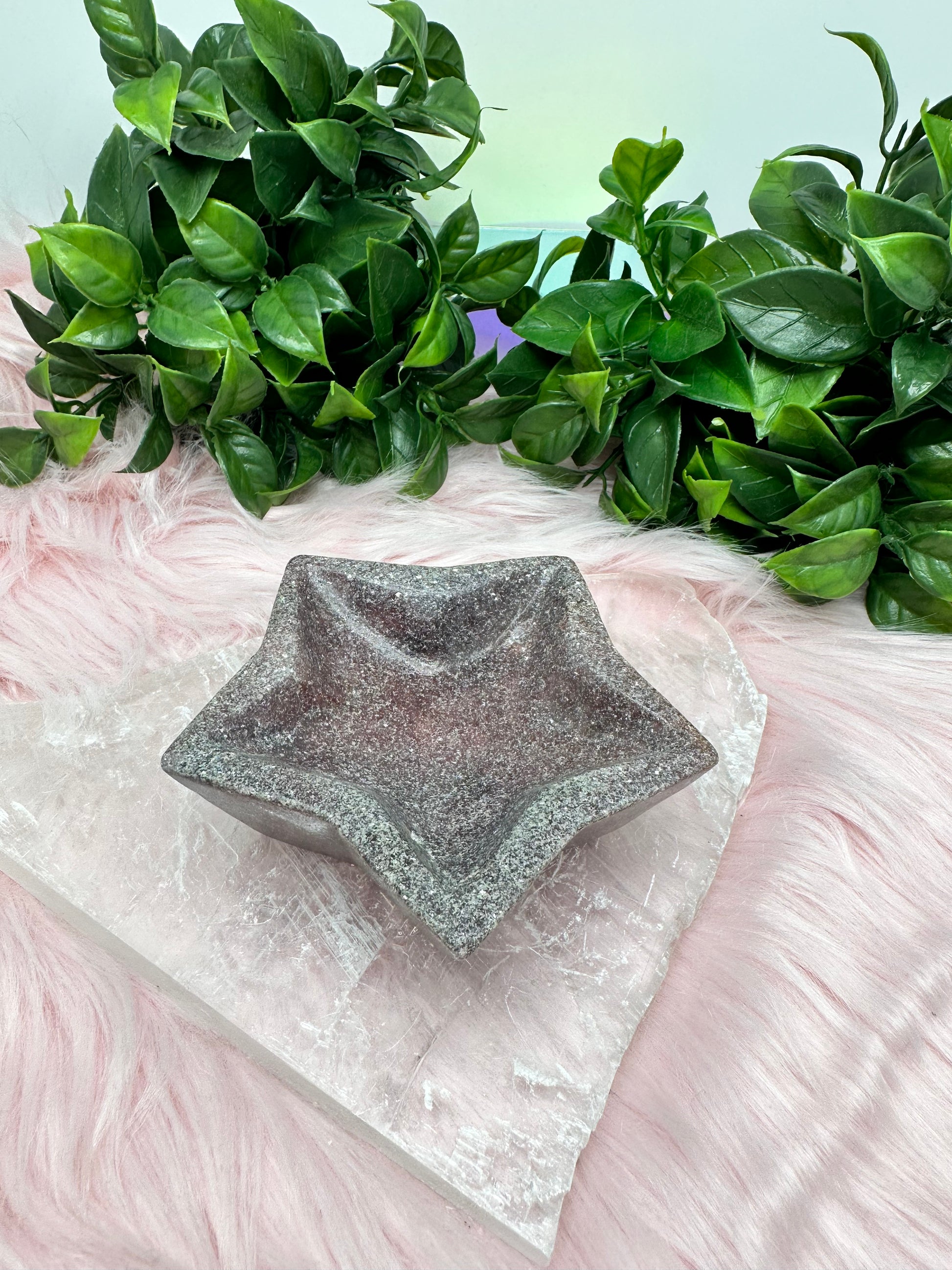 Lepidolite Star bowl