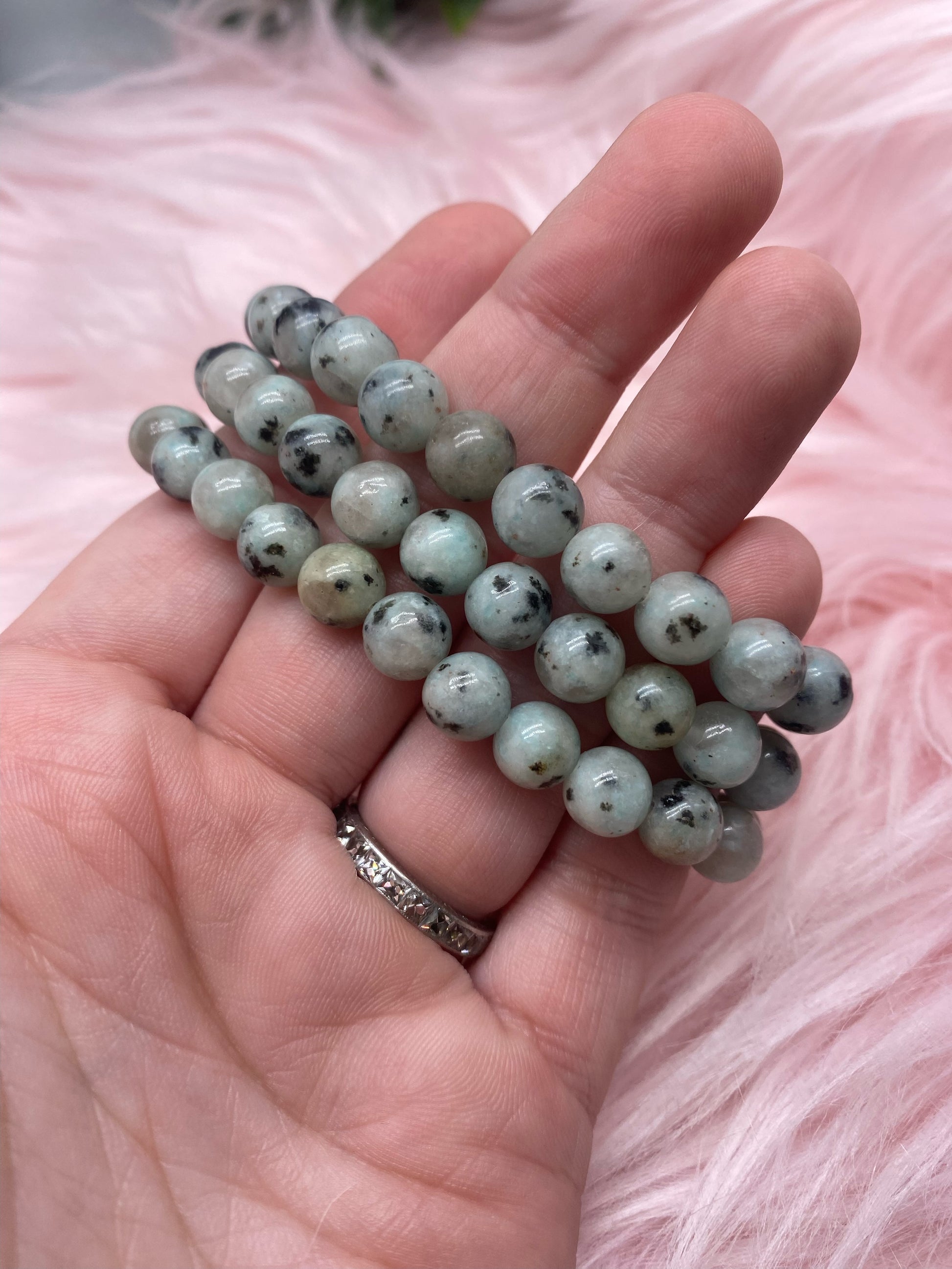 Kiwi jasper 8mm bracelet