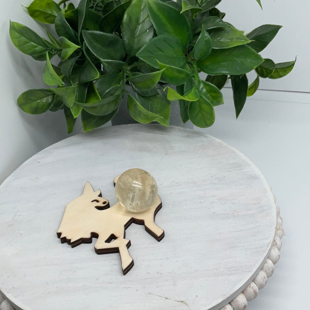 Unicorn wooden sphere holder